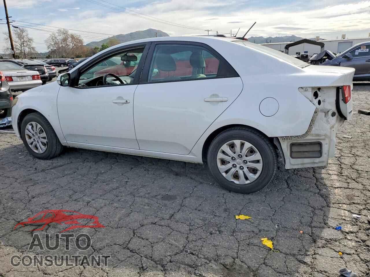 KIA FORTE 2011 - KNAFU4A22B5357124