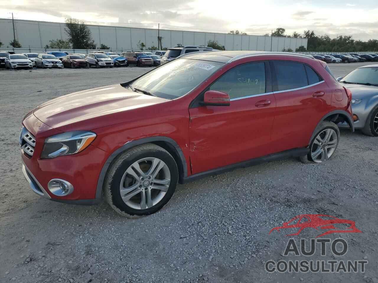 MERCEDES-BENZ GLA-CLASS 2018 - WDCTG4EB6JJ399822