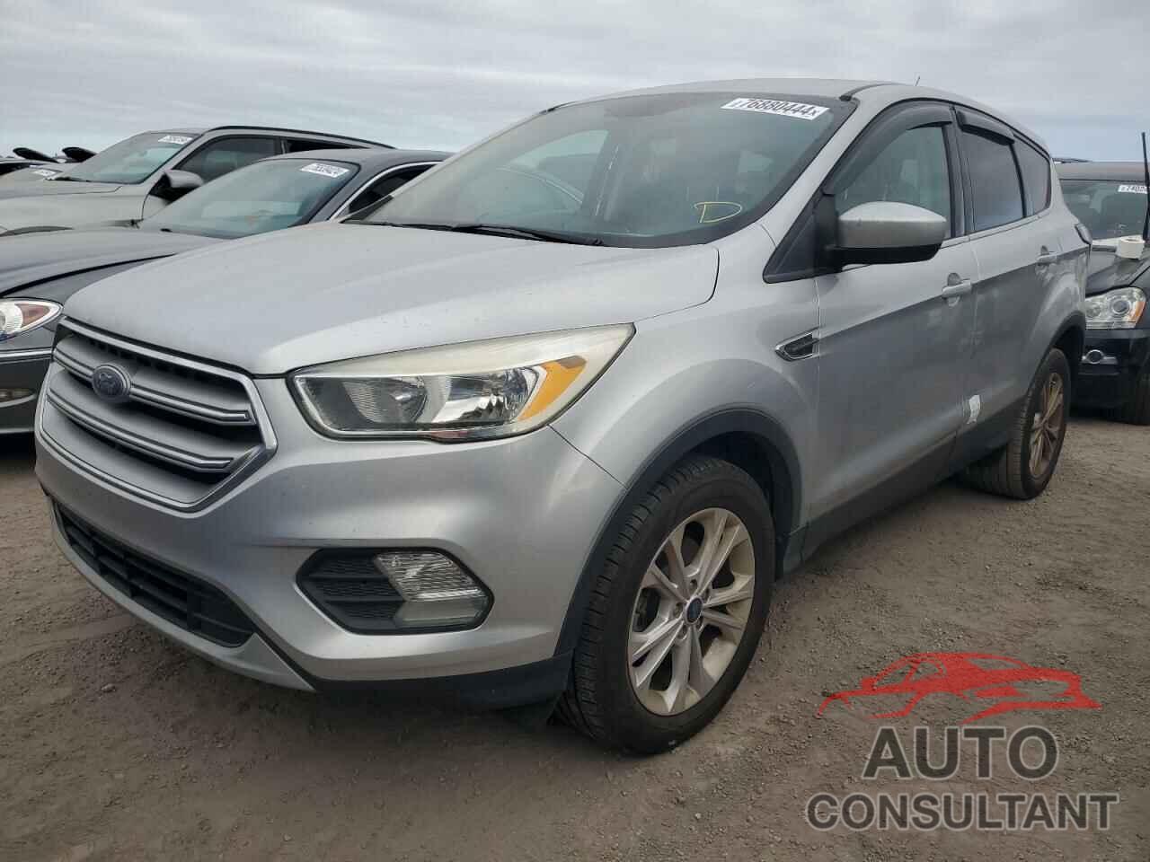 FORD ESCAPE 2017 - 1FMCU0GD8HUB96408