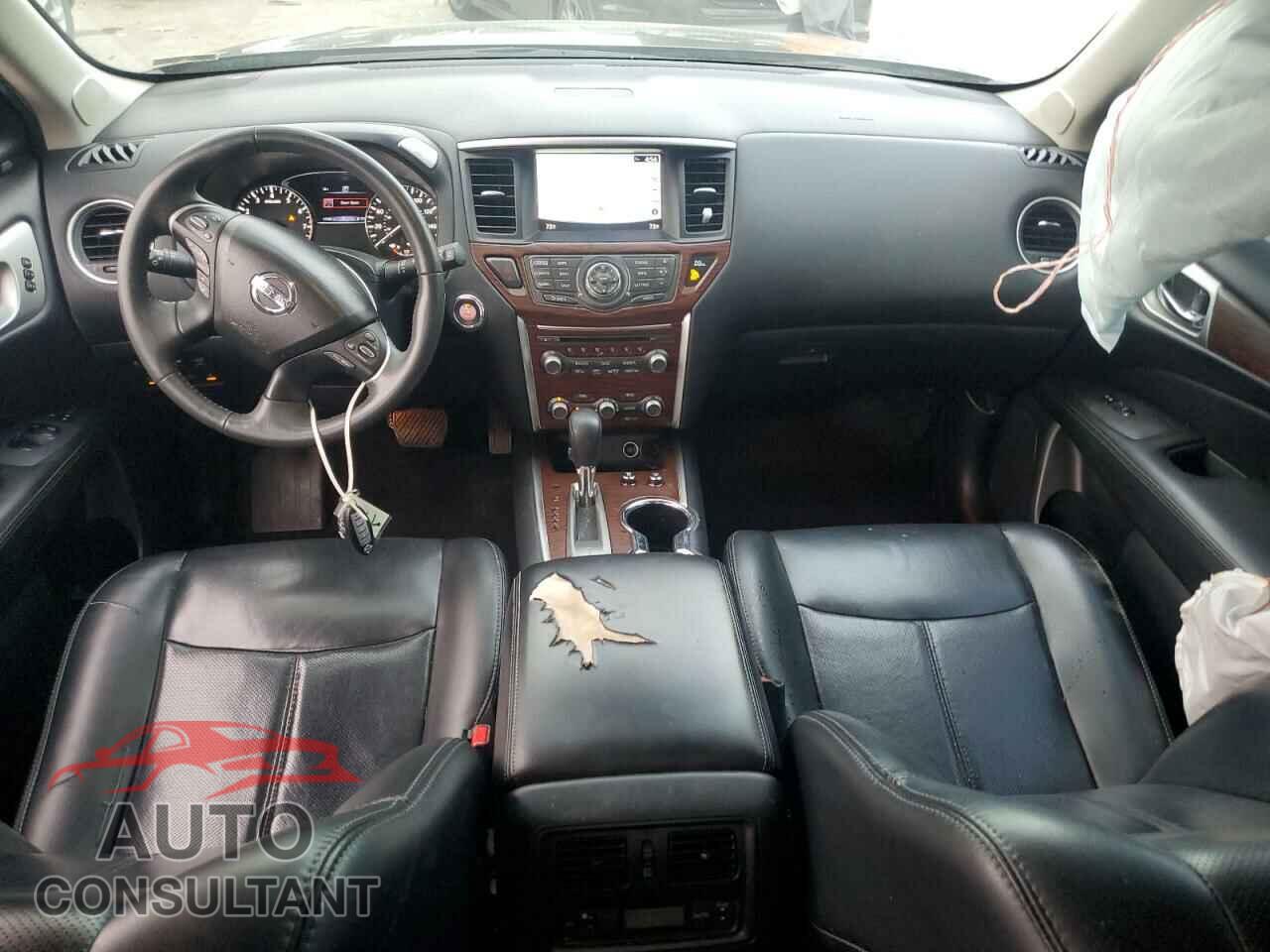 NISSAN PATHFINDER 2017 - 5N1DR2MN9HC625835