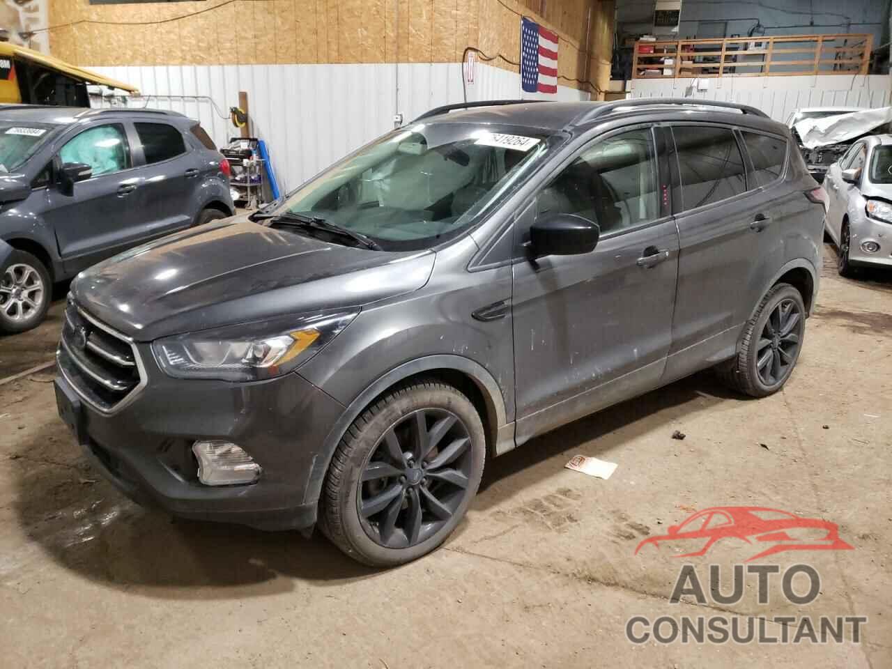 FORD ESCAPE 2018 - 1FMCU9GD6JUD22727