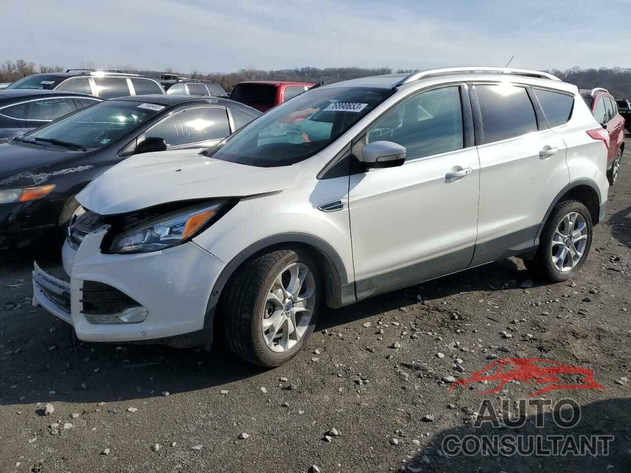 FORD ESCAPE 2015 - 1FMCU9J98FUA97996