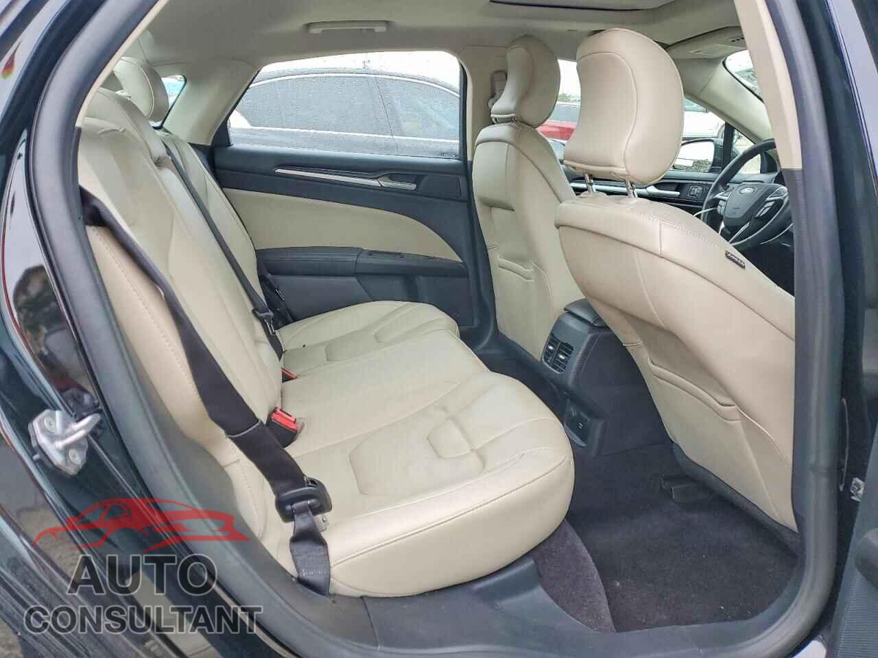FORD FUSION 2017 - 3FA6P0SU2HR151946