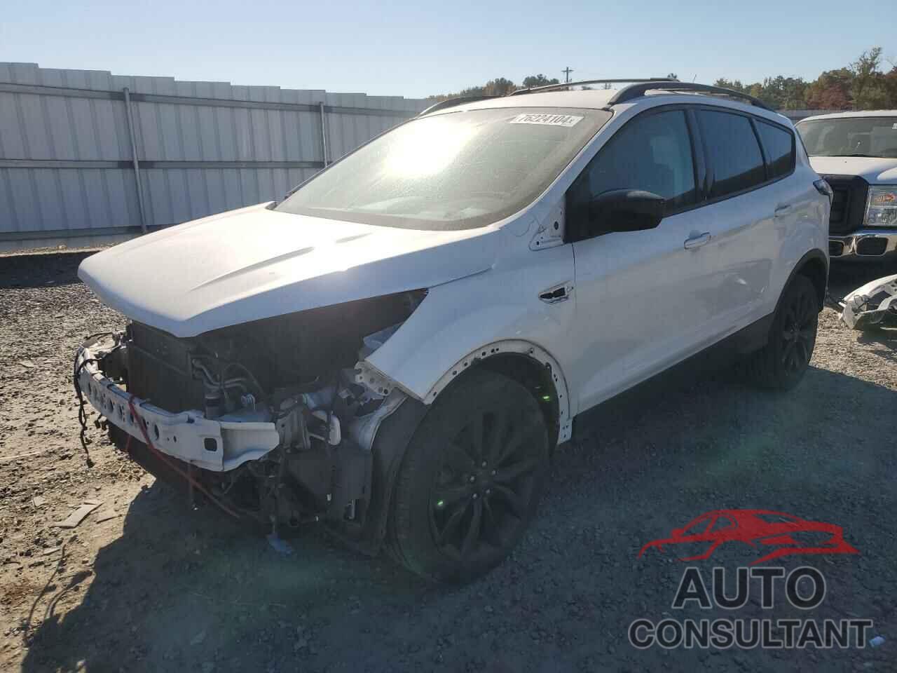 FORD ESCAPE 2018 - 1FMCU9GD0JUB30154