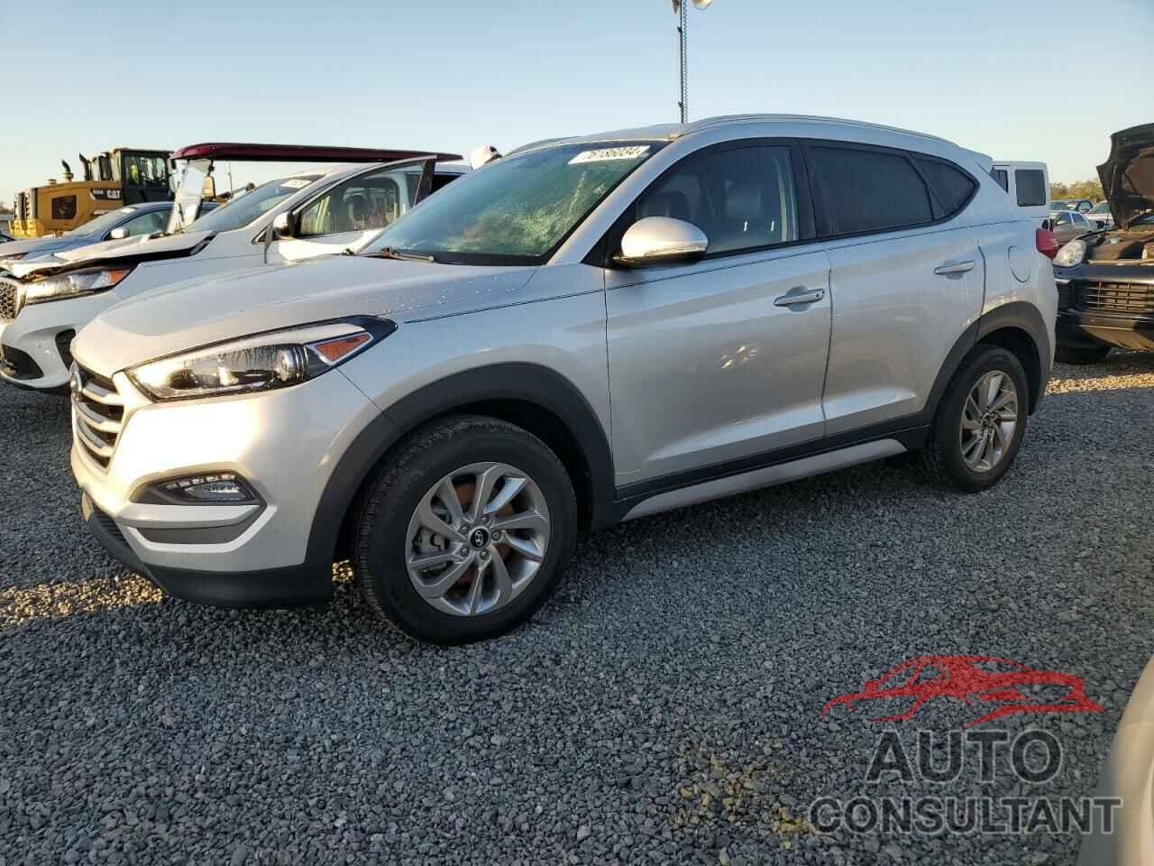 HYUNDAI TUCSON 2018 - KM8J33A43JU759388