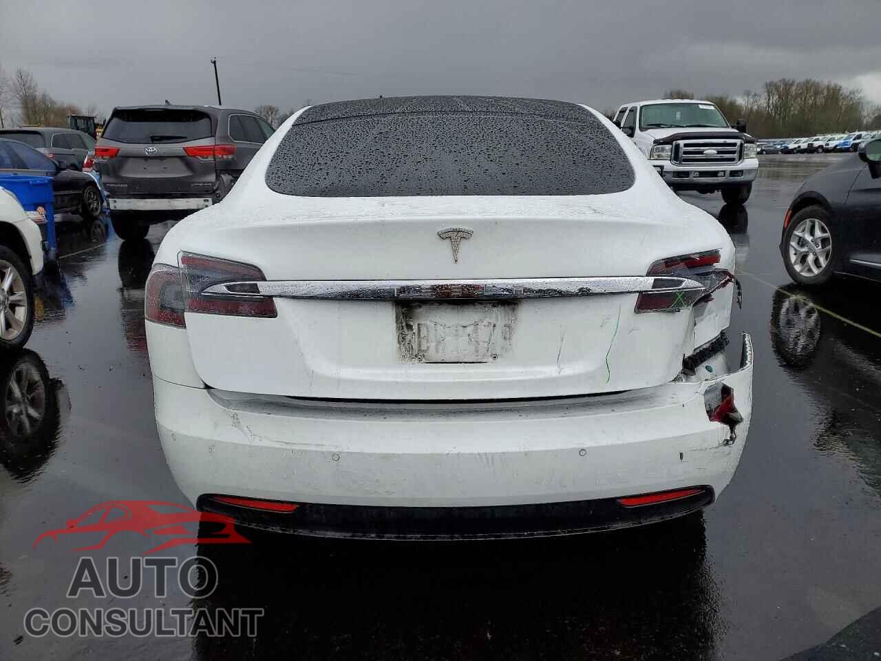 TESLA MODEL S 2018 - 5YJSA1E22JF269724