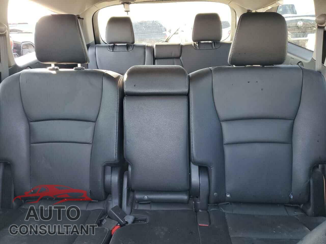HONDA PILOT 2022 - 5FNYF5H24NB011046