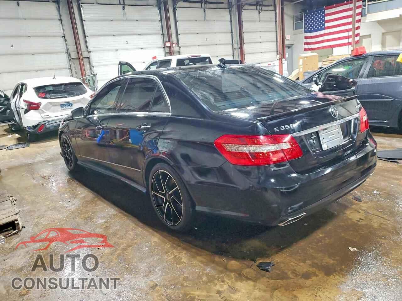MERCEDES-BENZ E-CLASS 2011 - WDDHF8HB4BA430185