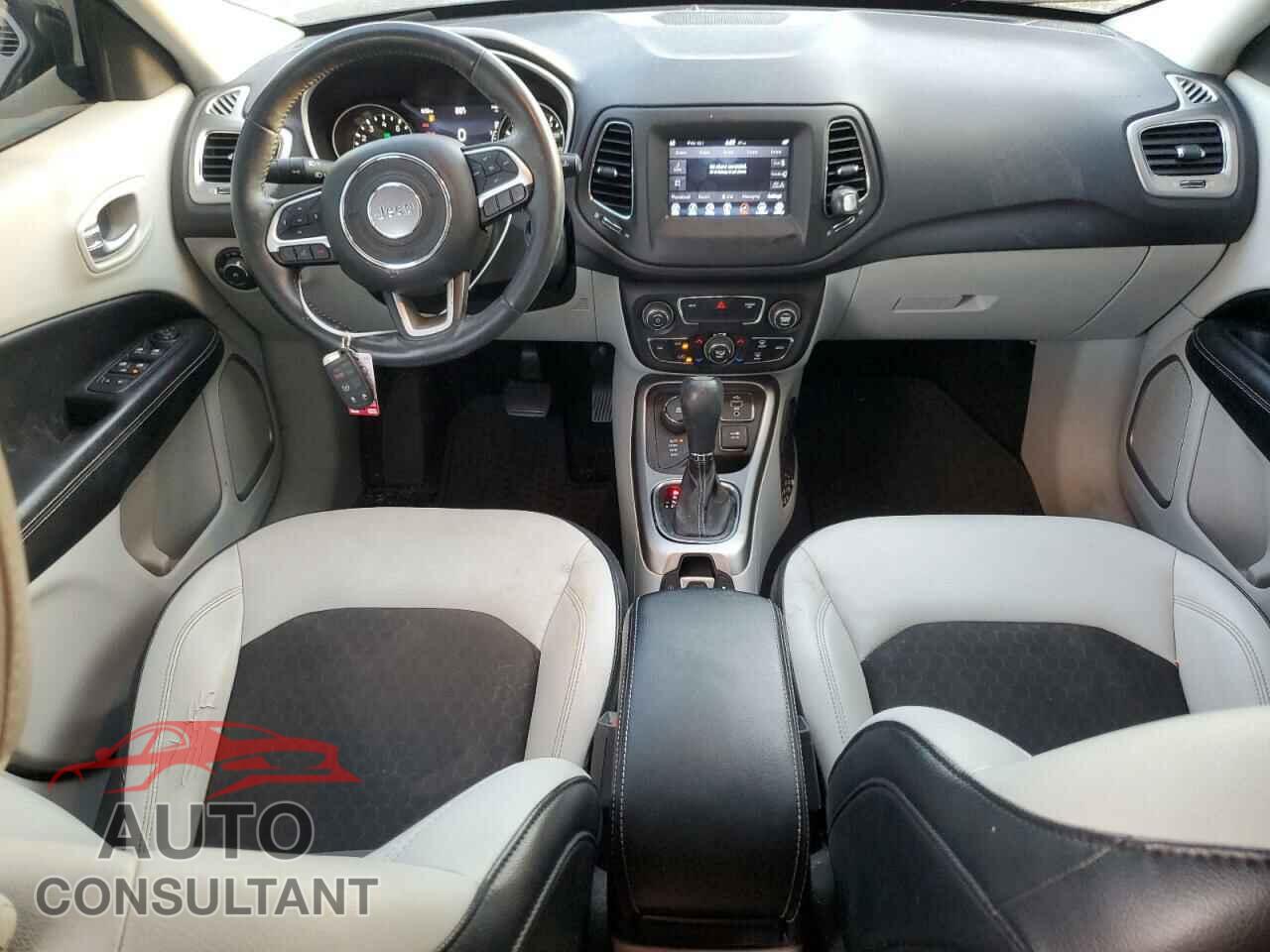 JEEP COMPASS 2017 - 3C4NJDBB0HT656125
