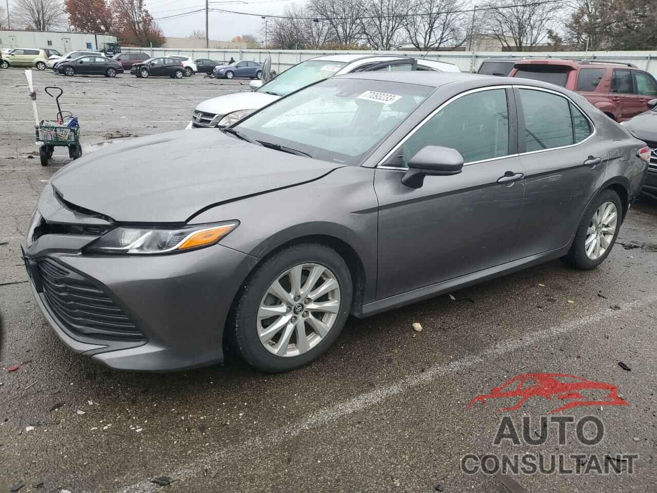 TOYOTA CAMRY 2018 - 4T1B11HK5JU542623
