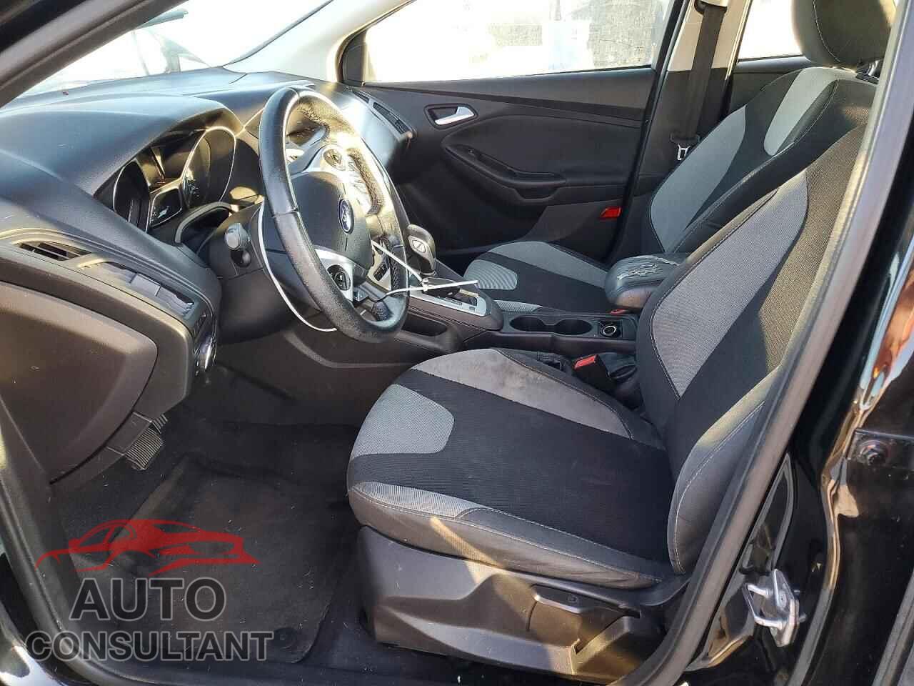 FORD FOCUS 2014 - 1FADP3F29EL419659
