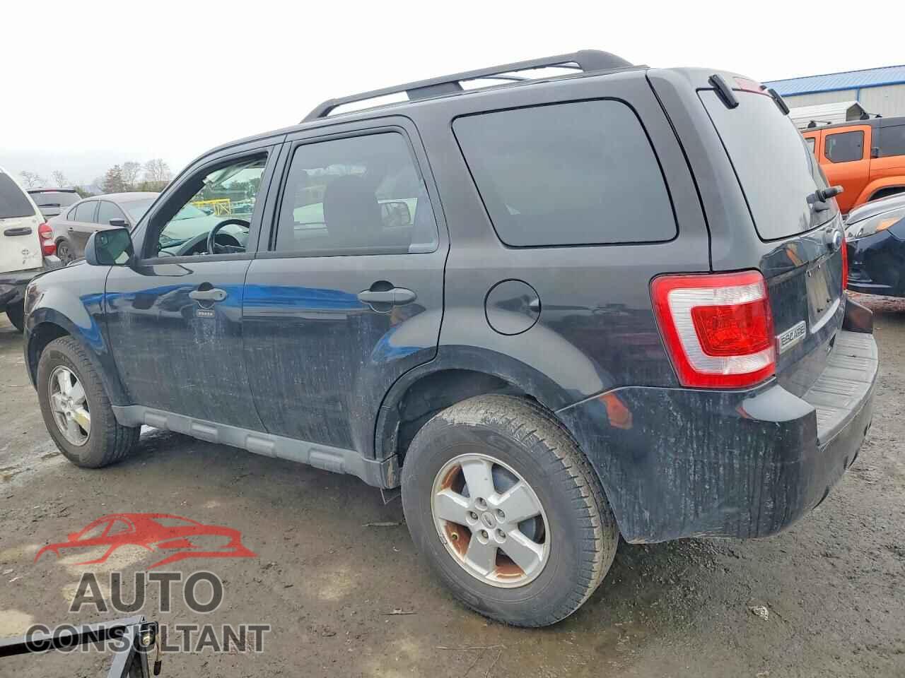 FORD ESCAPE 2011 - 1FMCU0D72BKB17106