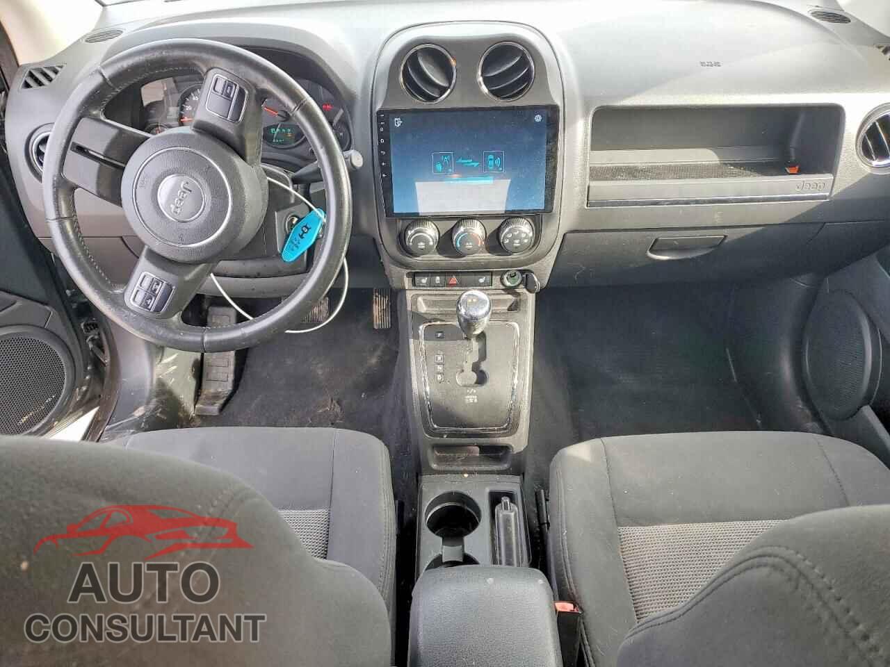 JEEP COMPASS 2011 - 1J4NF1FB3BD201593