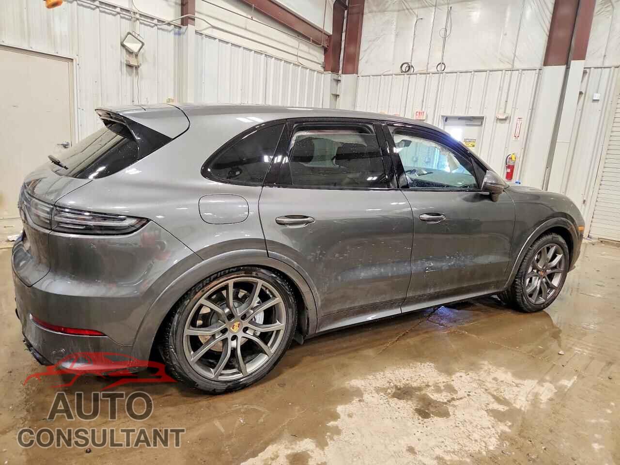 PORSCHE CAYENNE 2023 - WP1AF2AY4PDA20501