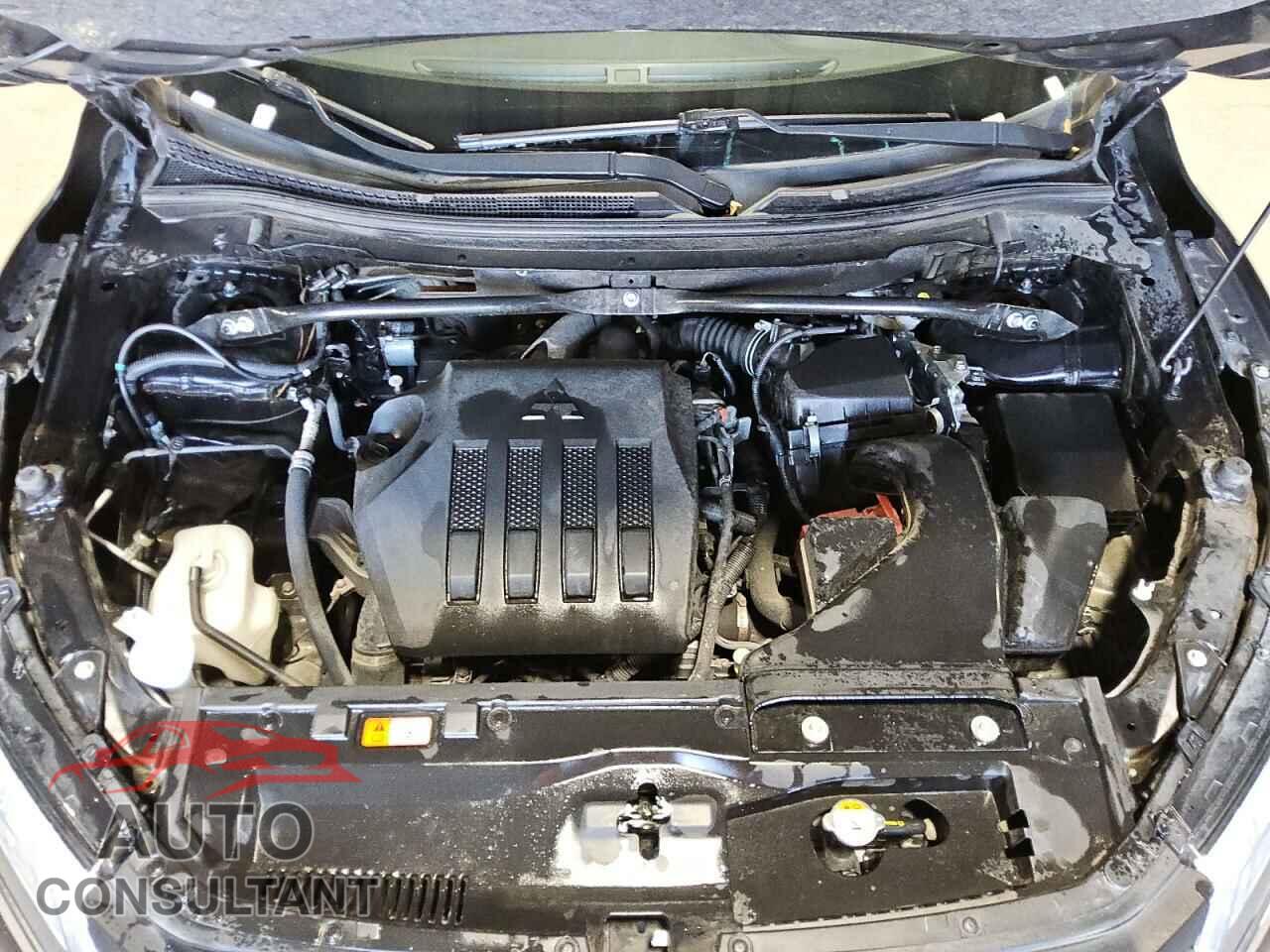 MITSUBISHI ECLIPSE 2022 - JA4ASUAA9NZ043293