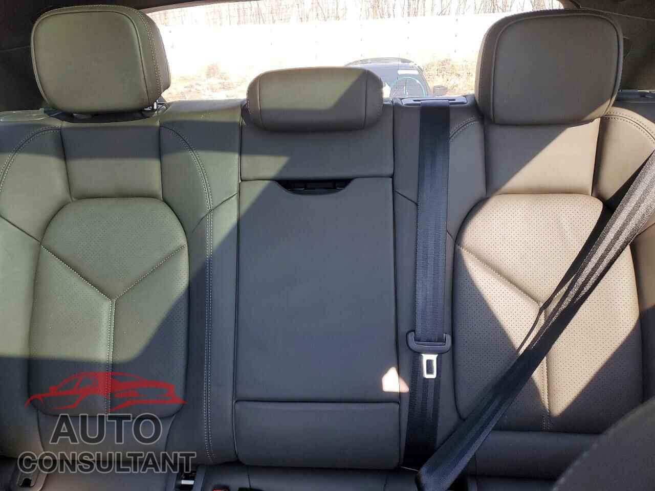 PORSCHE MACAN 2017 - WP1AB2A50HLB14562
