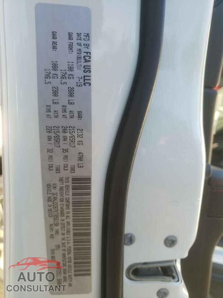 JEEP COMPASS 2019 - 3C4NJDDB7KT856150