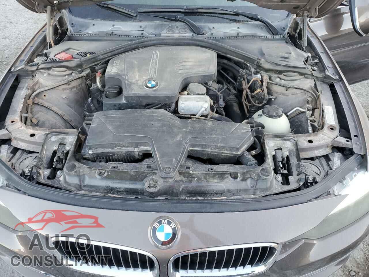 BMW 3 SERIES 2013 - WBA3B3C52DF145847