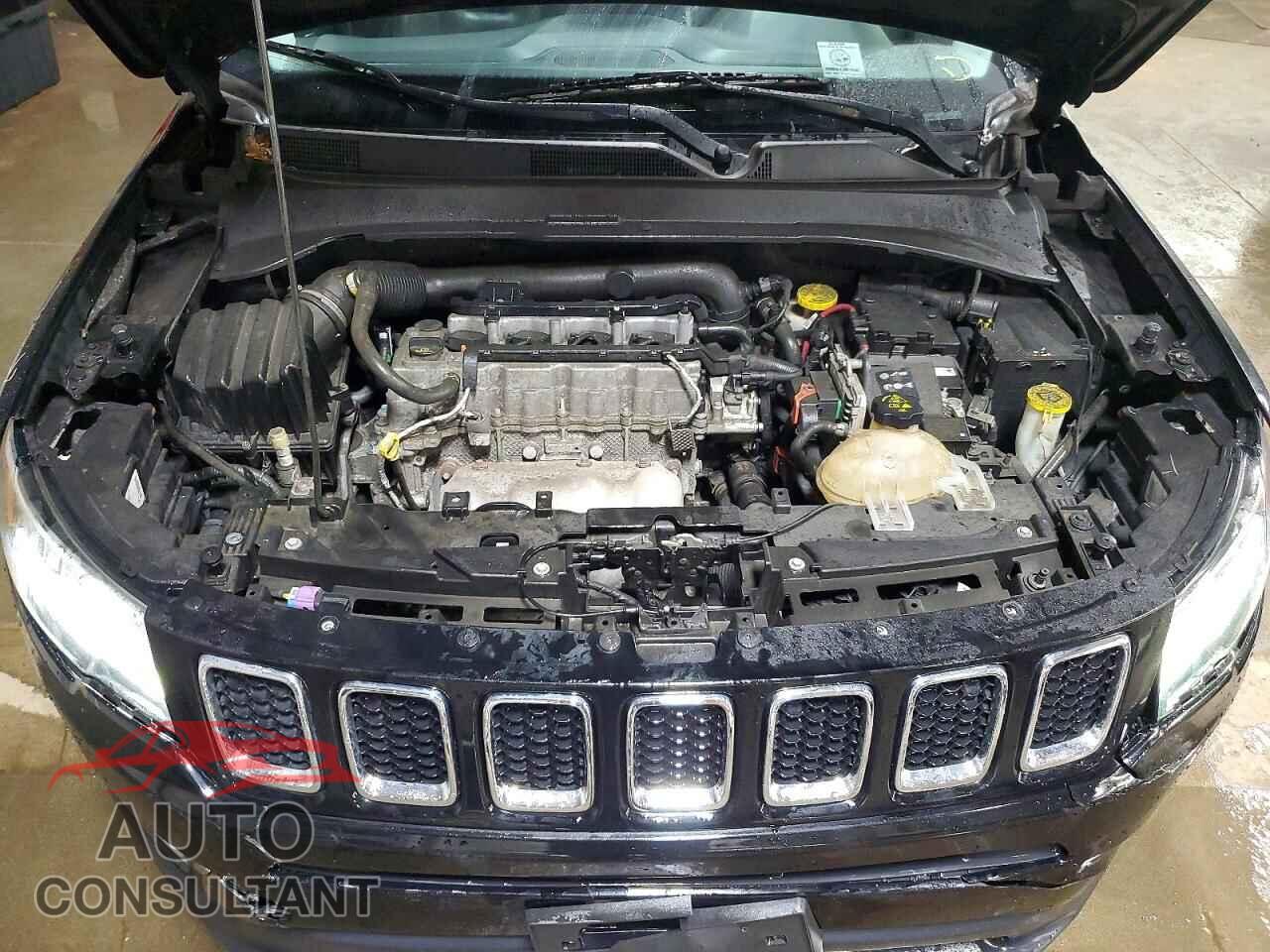 JEEP COMPASS 2018 - 3C4NJDCB9JT332501