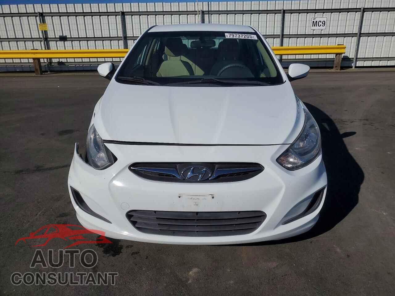 HYUNDAI ACCENT 2014 - KMHCT4AEXEU713974