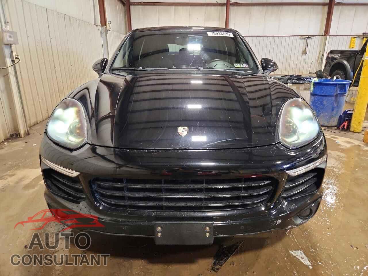 PORSCHE CAYENNE 2016 - WP1AA2A22GKA11771