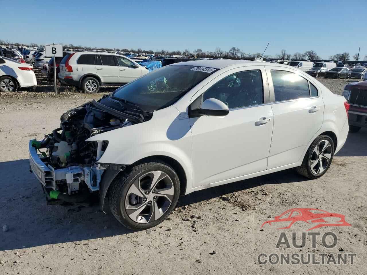 CHEVROLET SONIC 2020 - 1G1JF5SB3L4114031