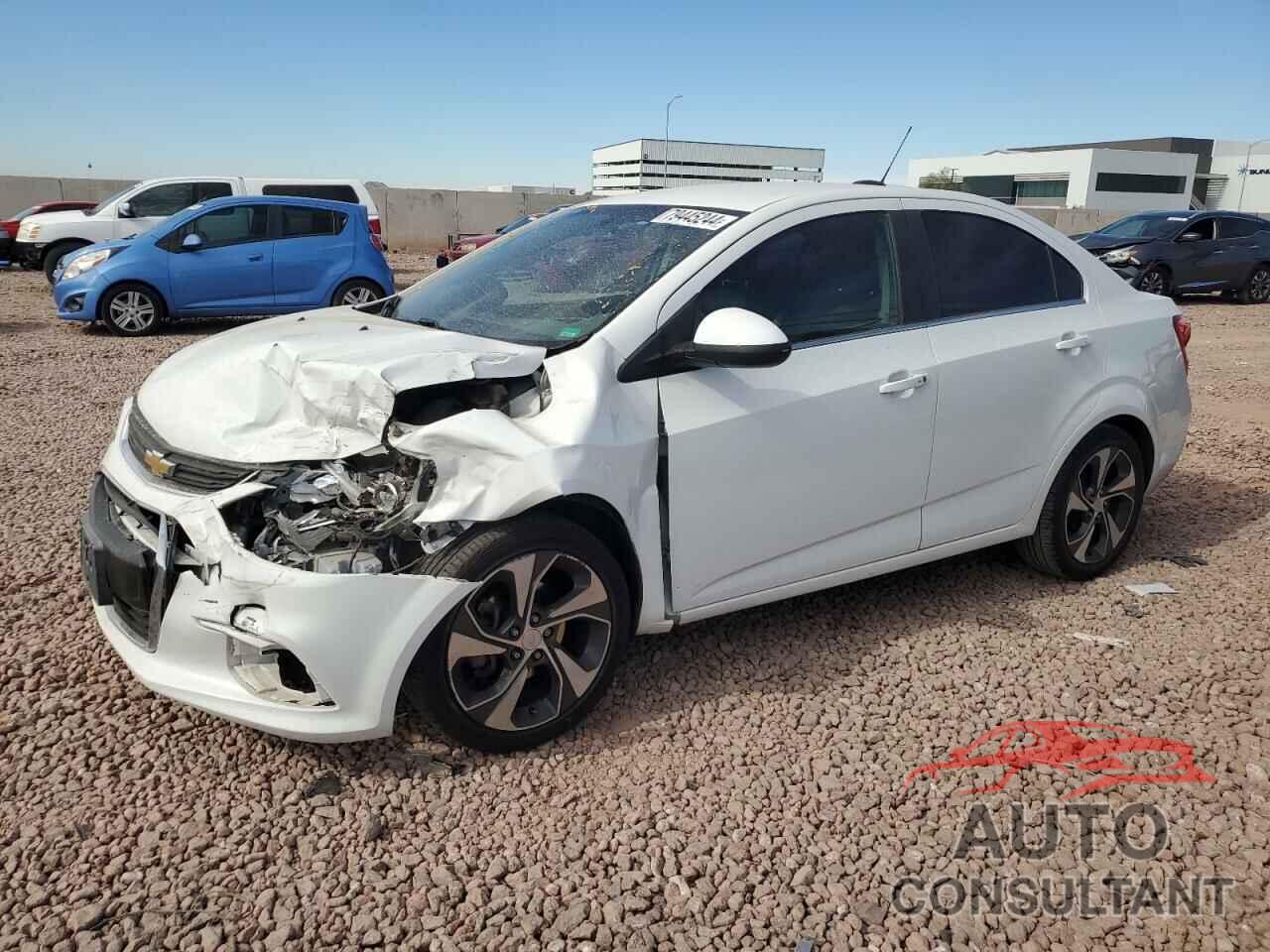 CHEVROLET SONIC 2017 - 1G1JF5SB1H4114214