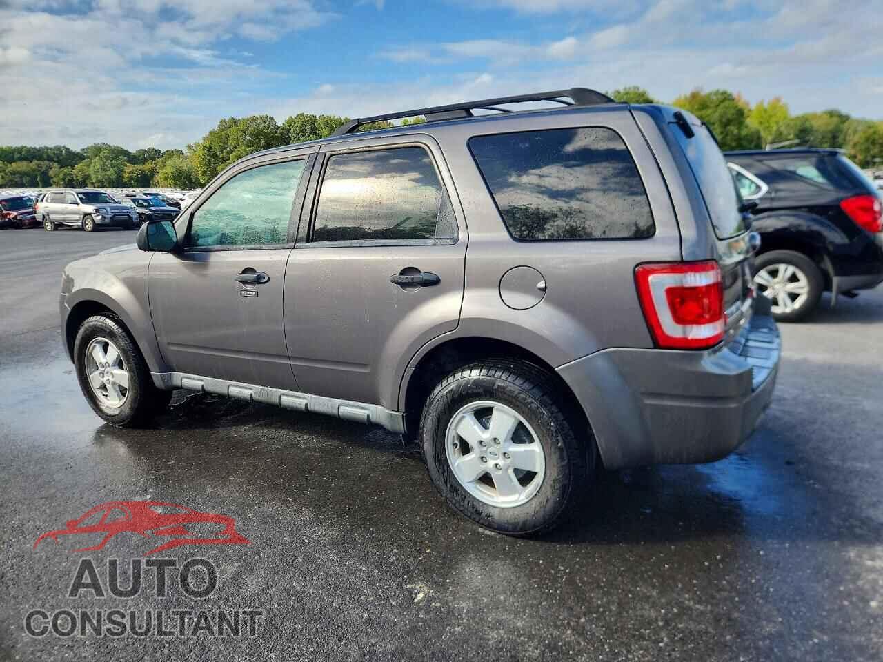 FORD ESCAPE 2011 - 1FMCU9D70BKB43384