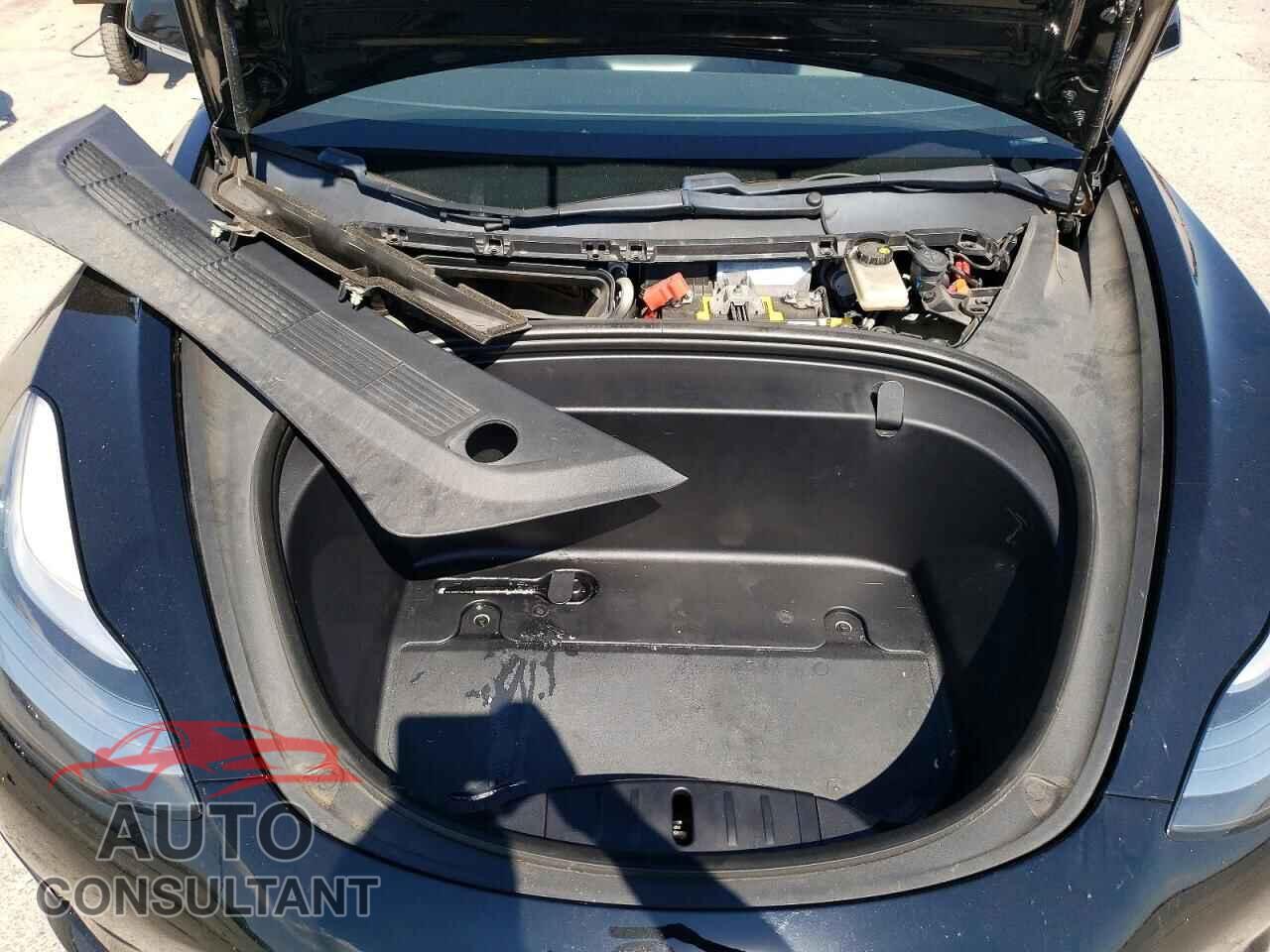 TESLA MODEL 3 2019 - 5YJ3E1EA4KF482899