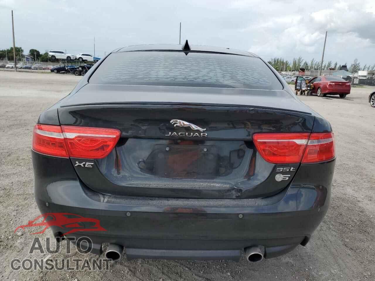 JAGUAR XE 2017 - SAJAF4BVXHCP10330