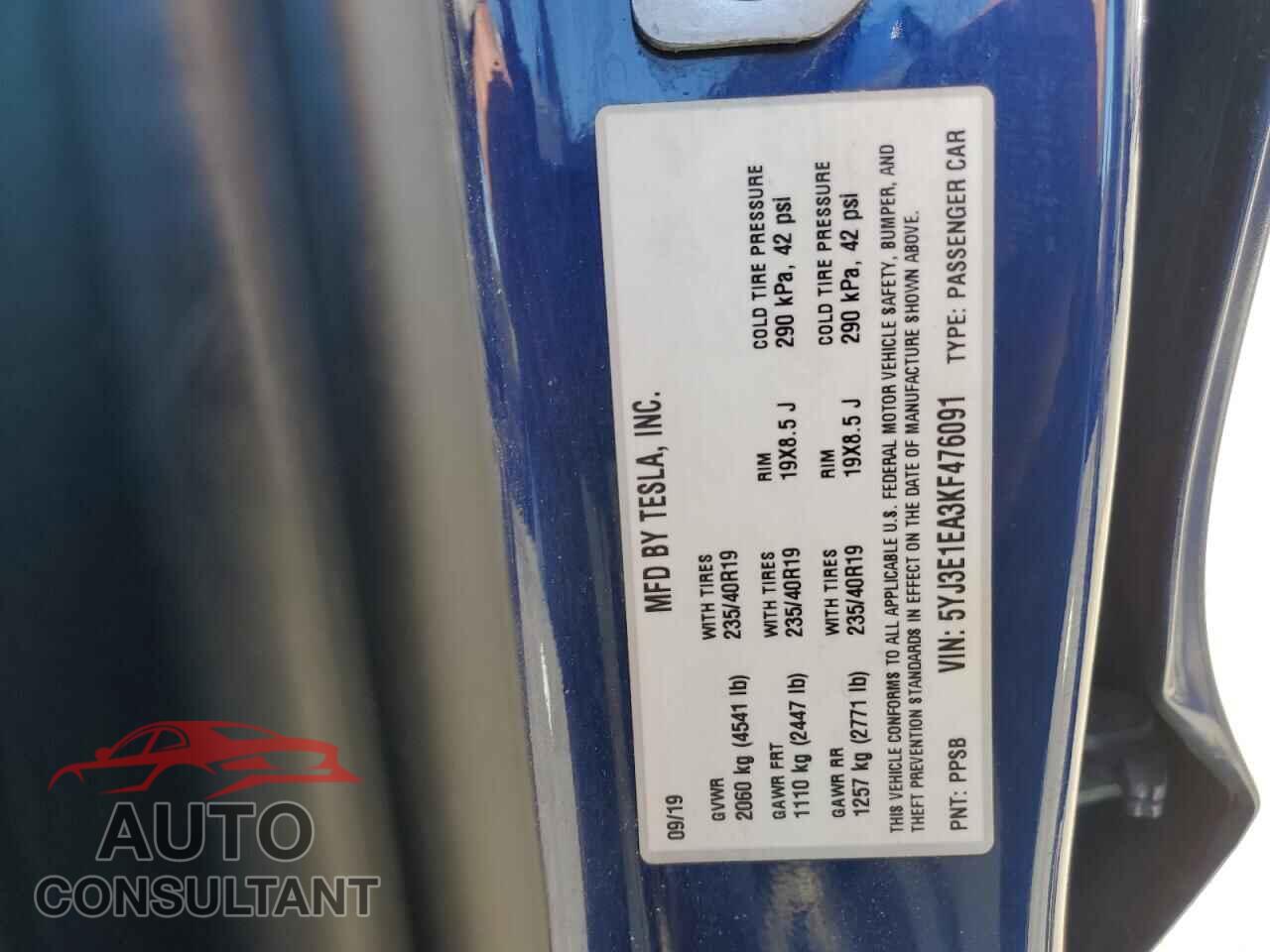TESLA MODEL 3 2019 - 5YJ3E1EA3KF476091