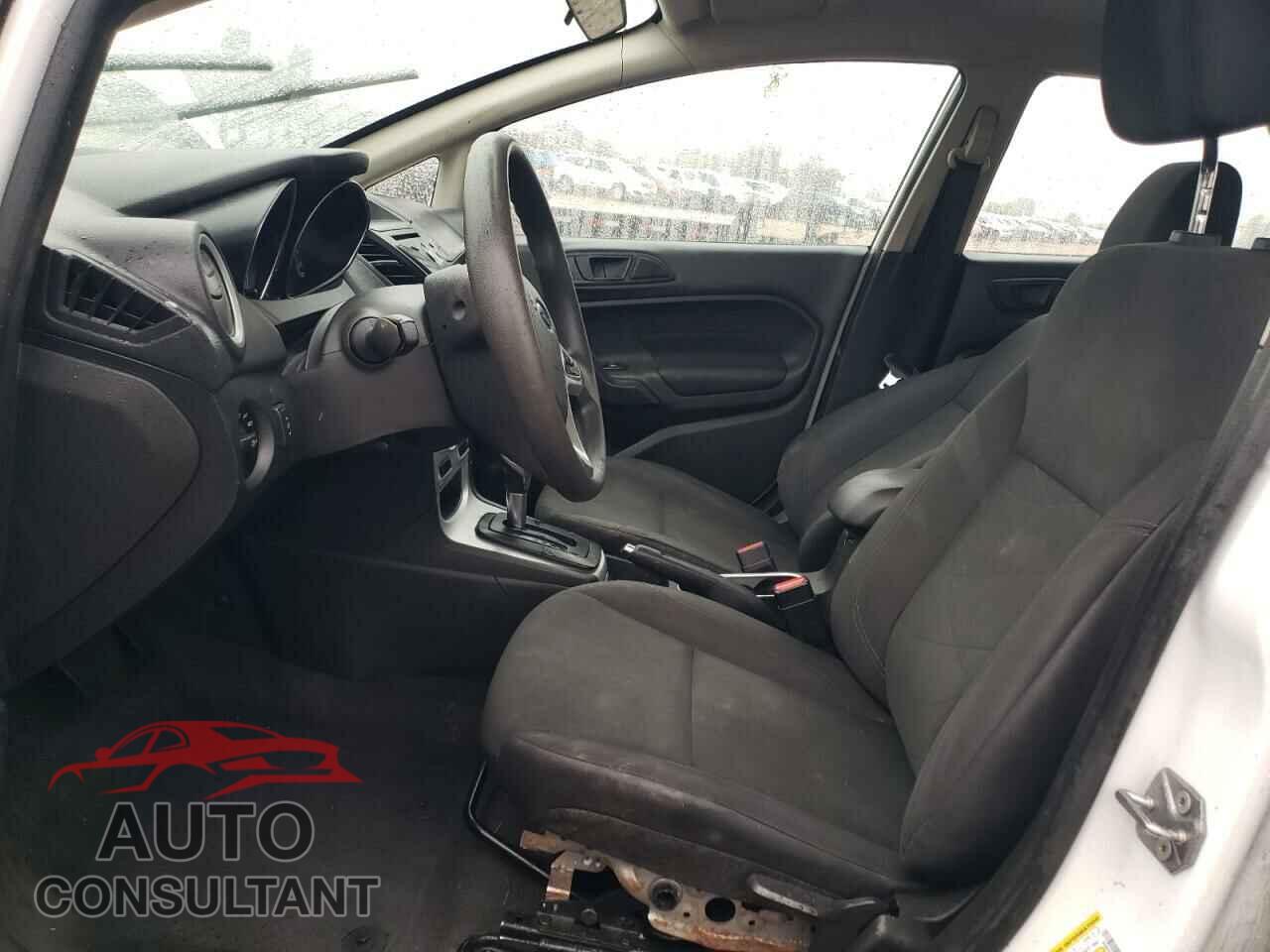 FORD FIESTA 2018 - 3FADP4EJ3JM146869