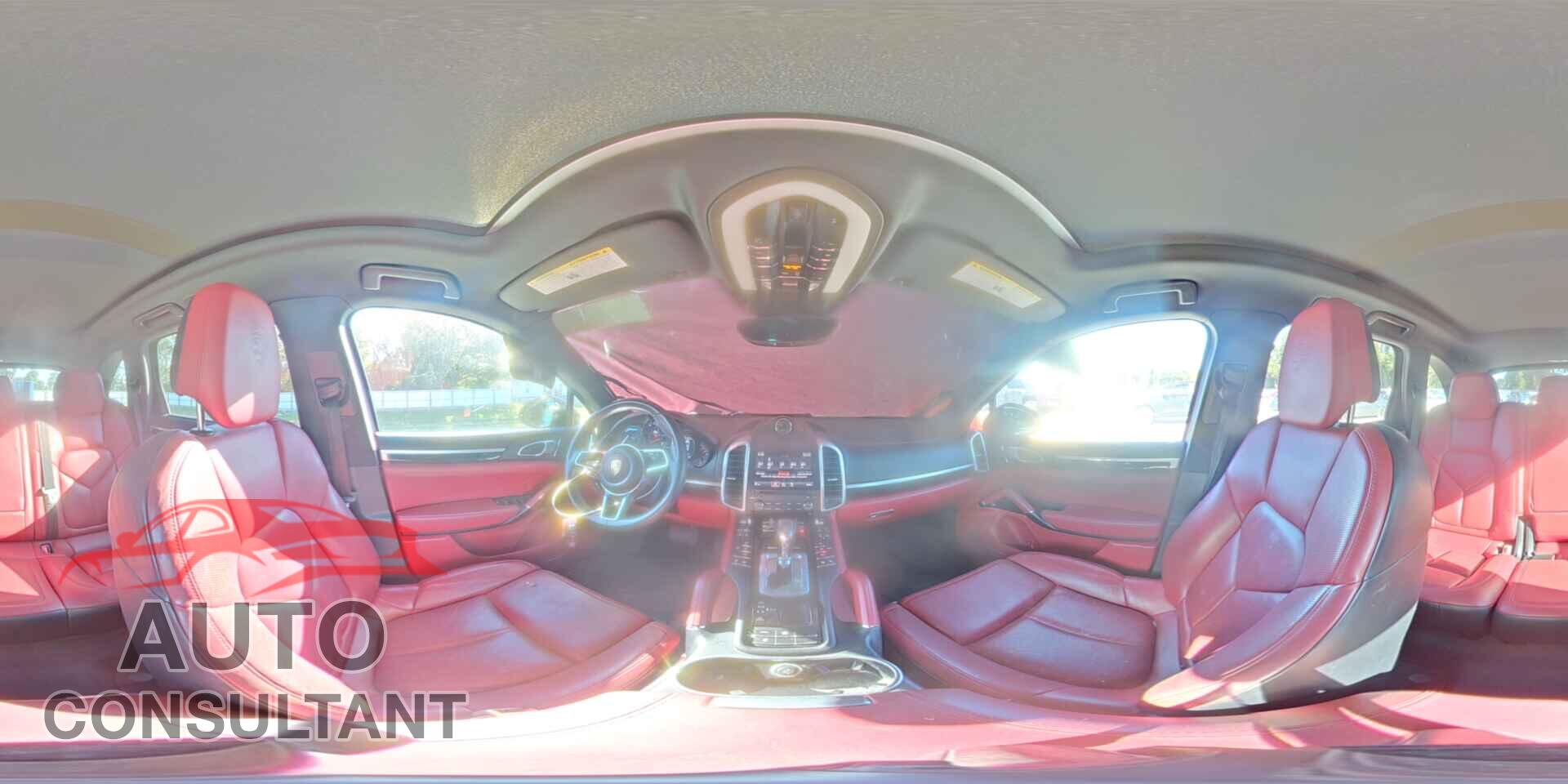 PORSCHE CAYENNE 2018 - WP1AA2A23JKA06005