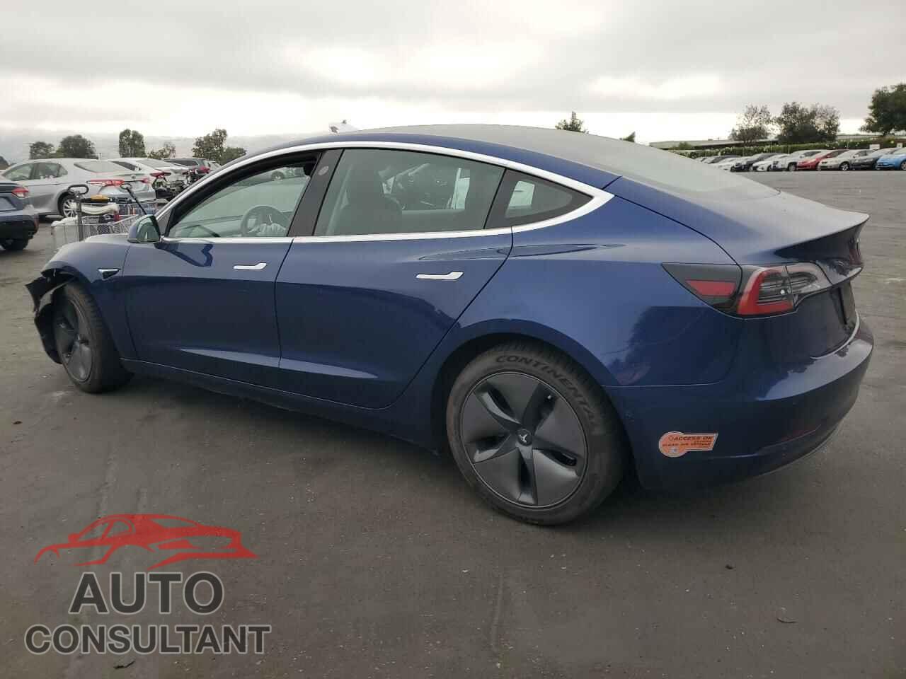 TESLA MODEL 3 2019 - 5YJ3E1EA1KF396711