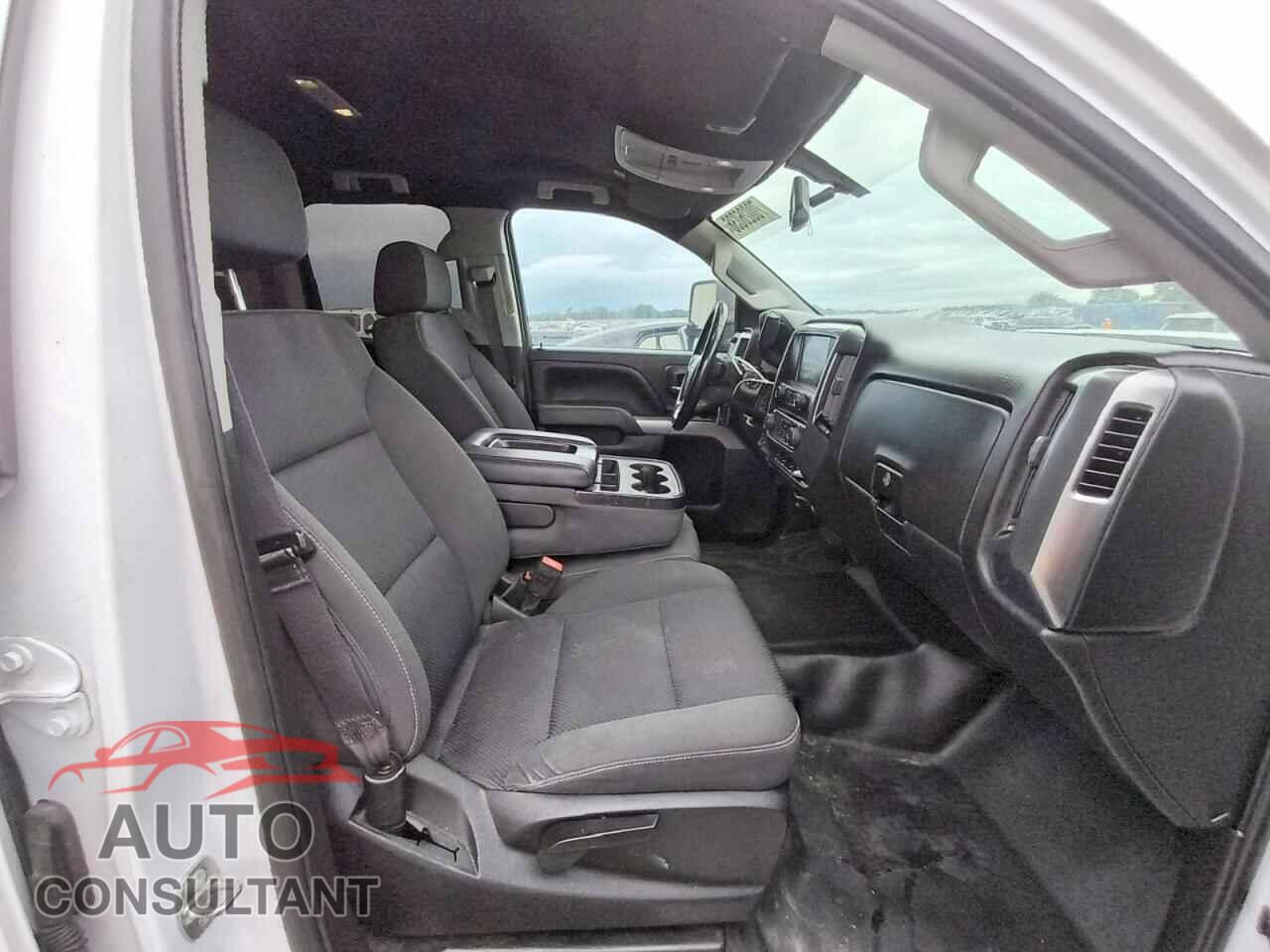 CHEVROLET SILVERADO 2018 - 1GC2KVEG0JZ226817
