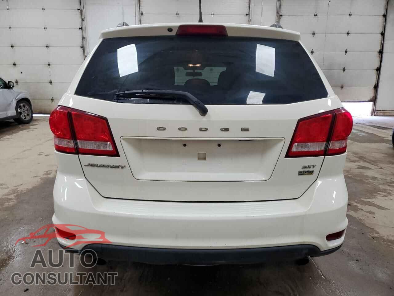 DODGE JOURNEY 2017 - 3C4PDCBG8HT589232