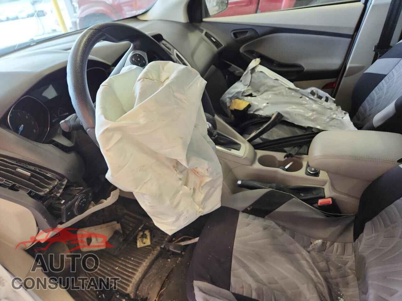 FORD FOCUS 2012 - 1FAHP3F29CL414167