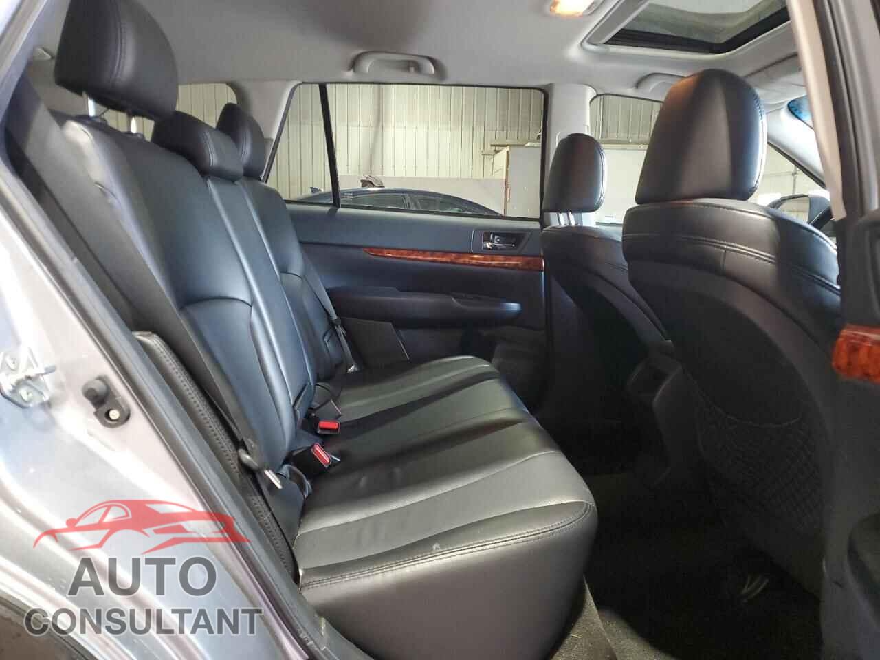 SUBARU OUTBACK 2011 - 4S4BRDKC8B2415096