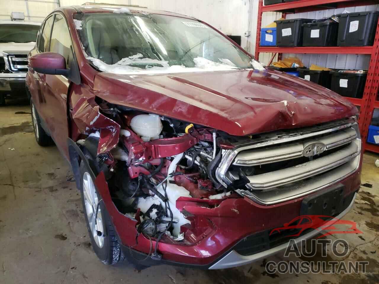 FORD ESCAPE 2017 - 1FMCU9GD8HUD83555