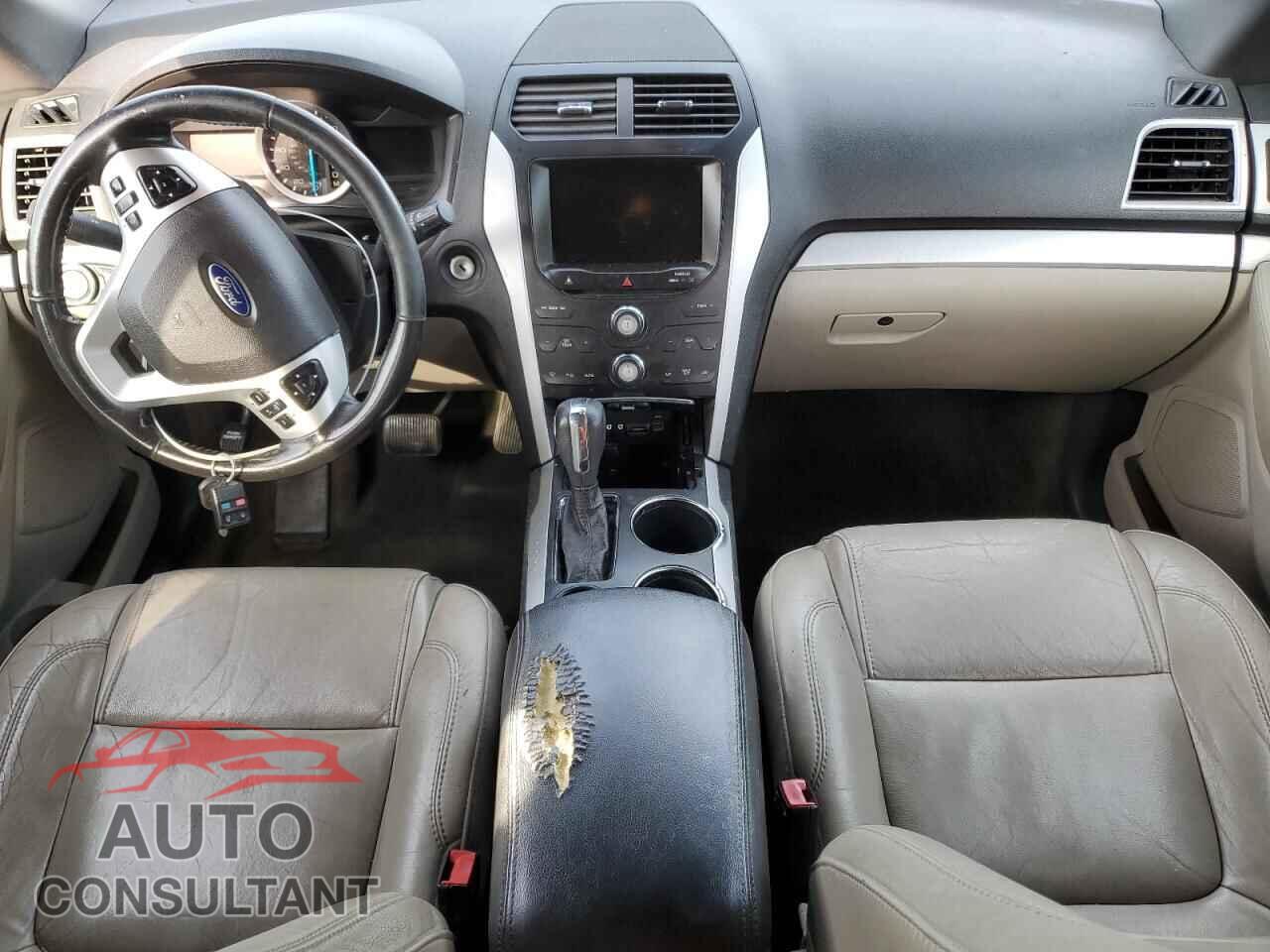 FORD EXPLORER 2013 - 1FM5K7D88DGC28443