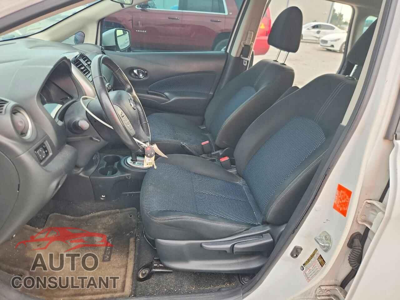 NISSAN VERSA 2017 - 3N1CE2CPXHL367184