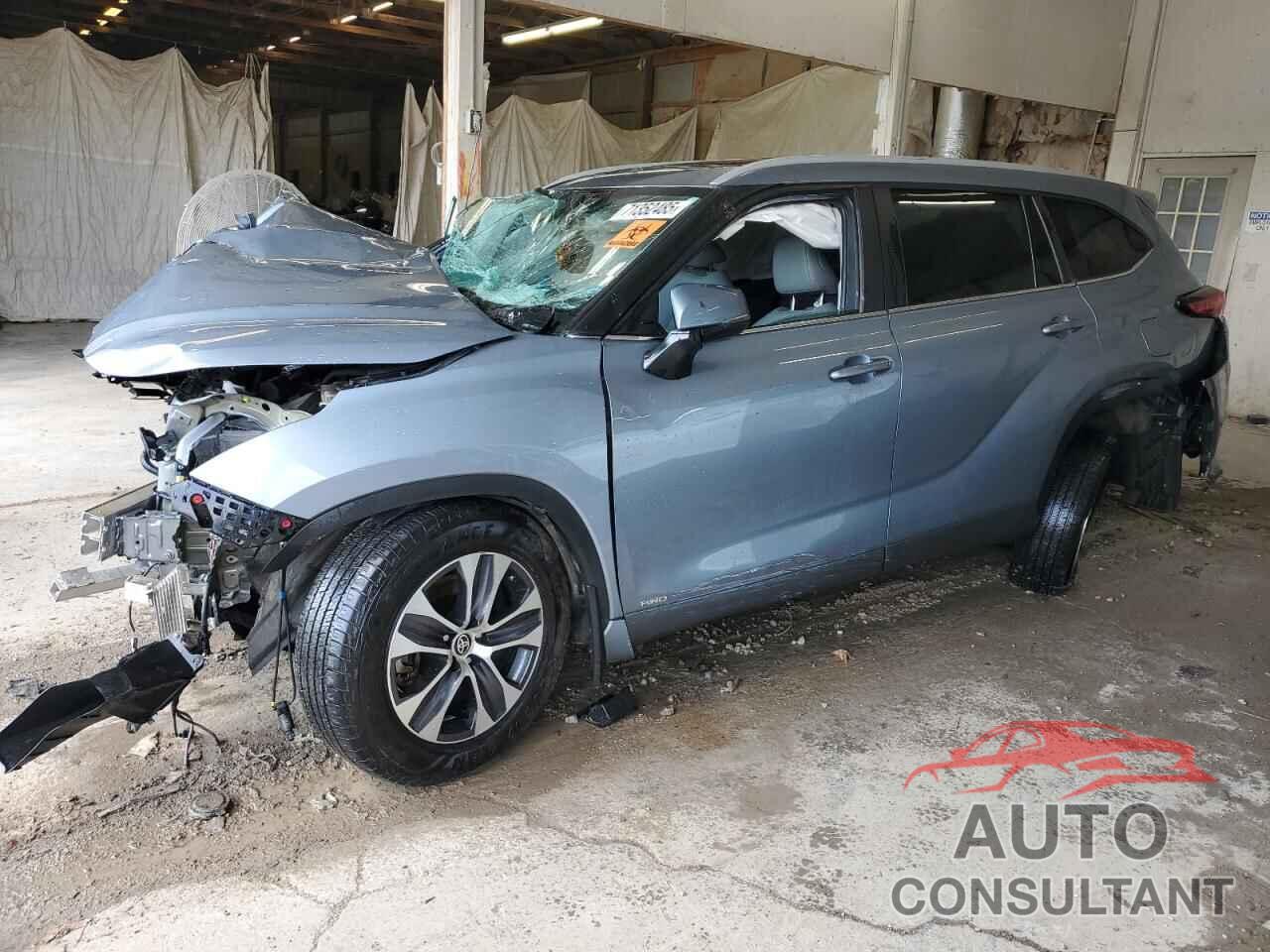 TOYOTA HIGHLANDER 2023 - 5TDKBRCHXPS118220