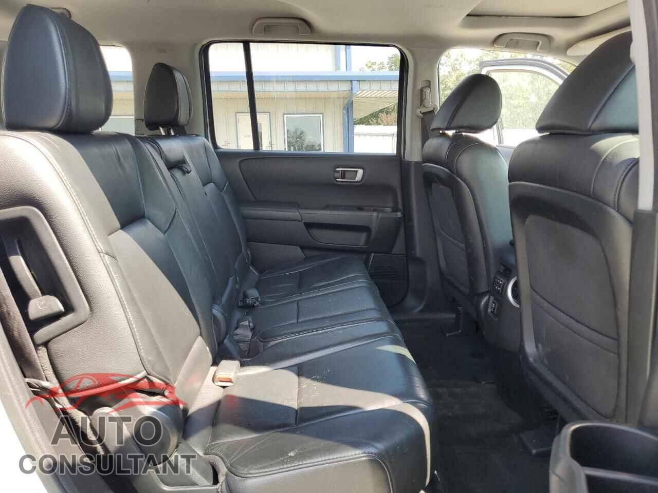 HONDA PILOT 2014 - 5FNYF4H56EB034882