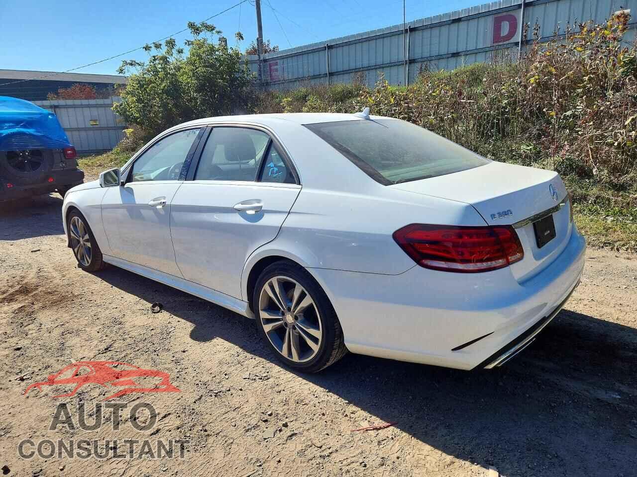 MERCEDES-BENZ E-CLASS 2016 - WDDHF5KB3GB286086