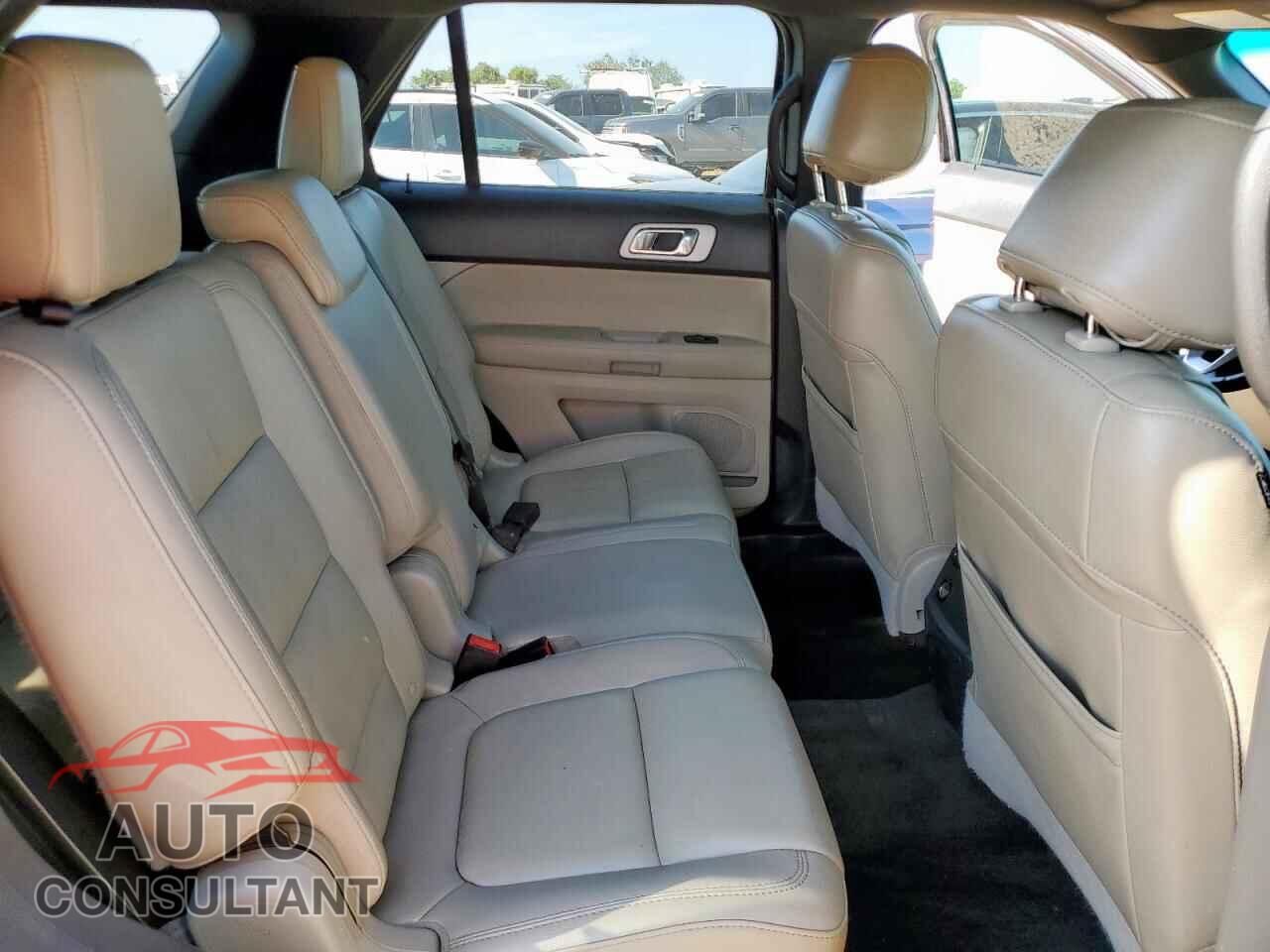 FORD EXPLORER 2014 - 1FM5K7D80EGB51570