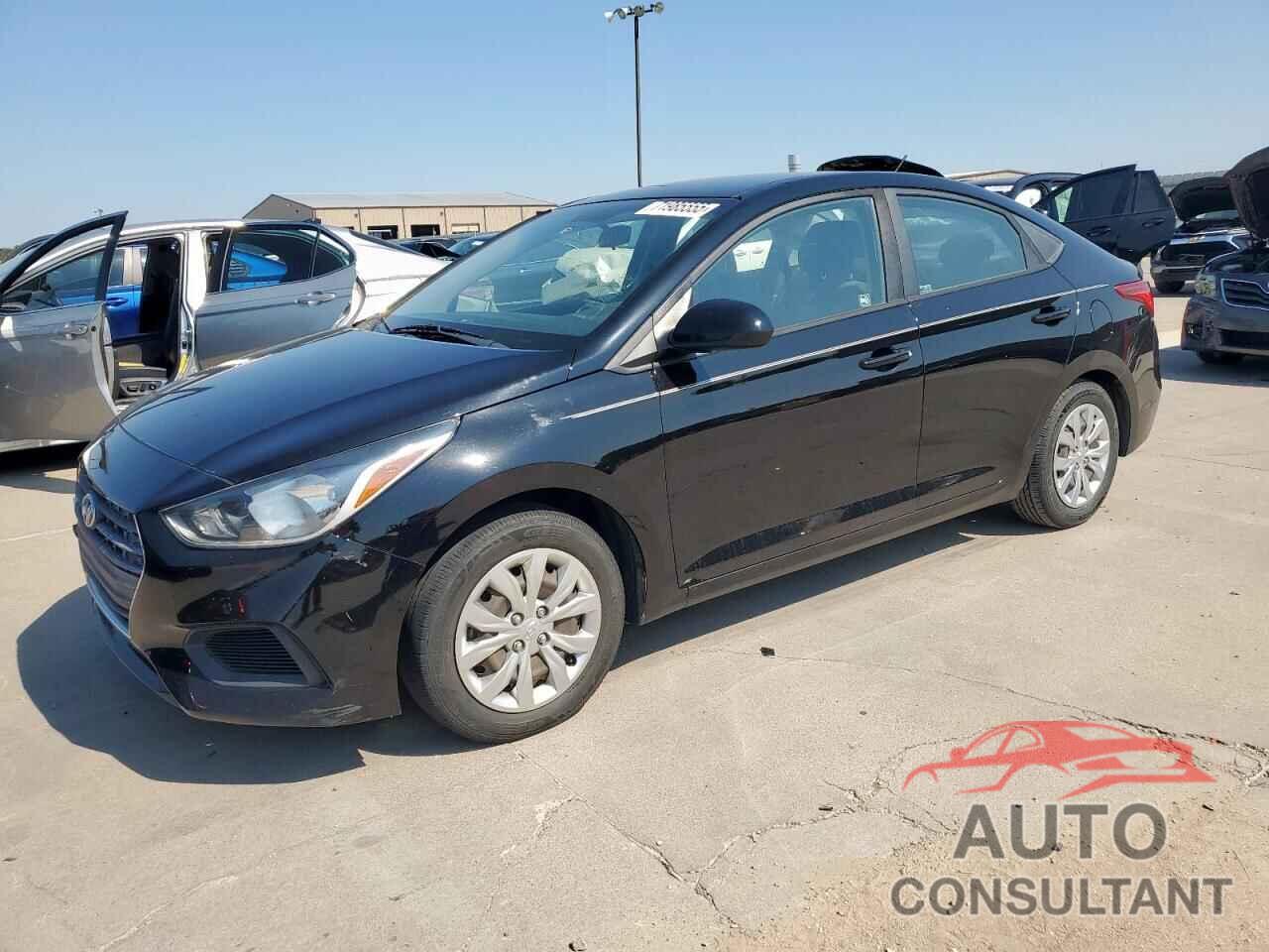 HYUNDAI ACCENT 2018 - 3KPC24A32JE035171