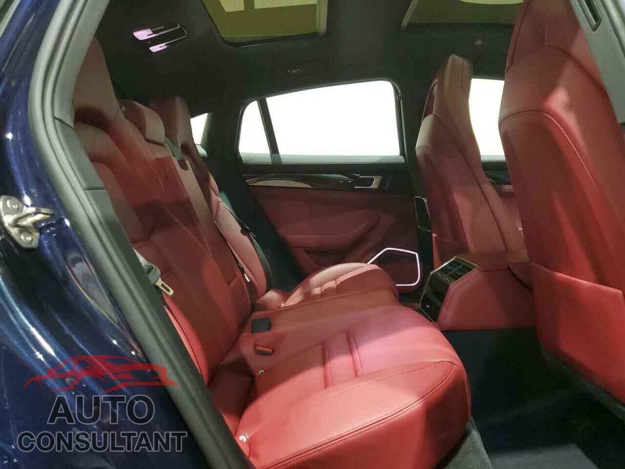 PORSCHE PANAMERA 2023 - WP0AK2A74PL132323