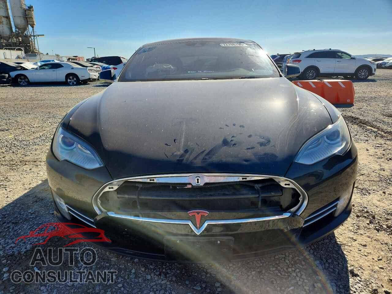 TESLA MODEL S 2015 - 5YJSA1E25FF108601