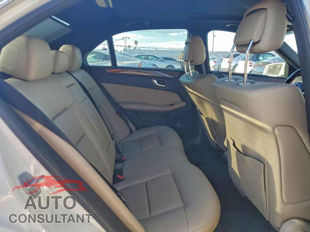 MERCEDES-BENZ E-CLASS 2012 - WDDHF5KBXCA553014
