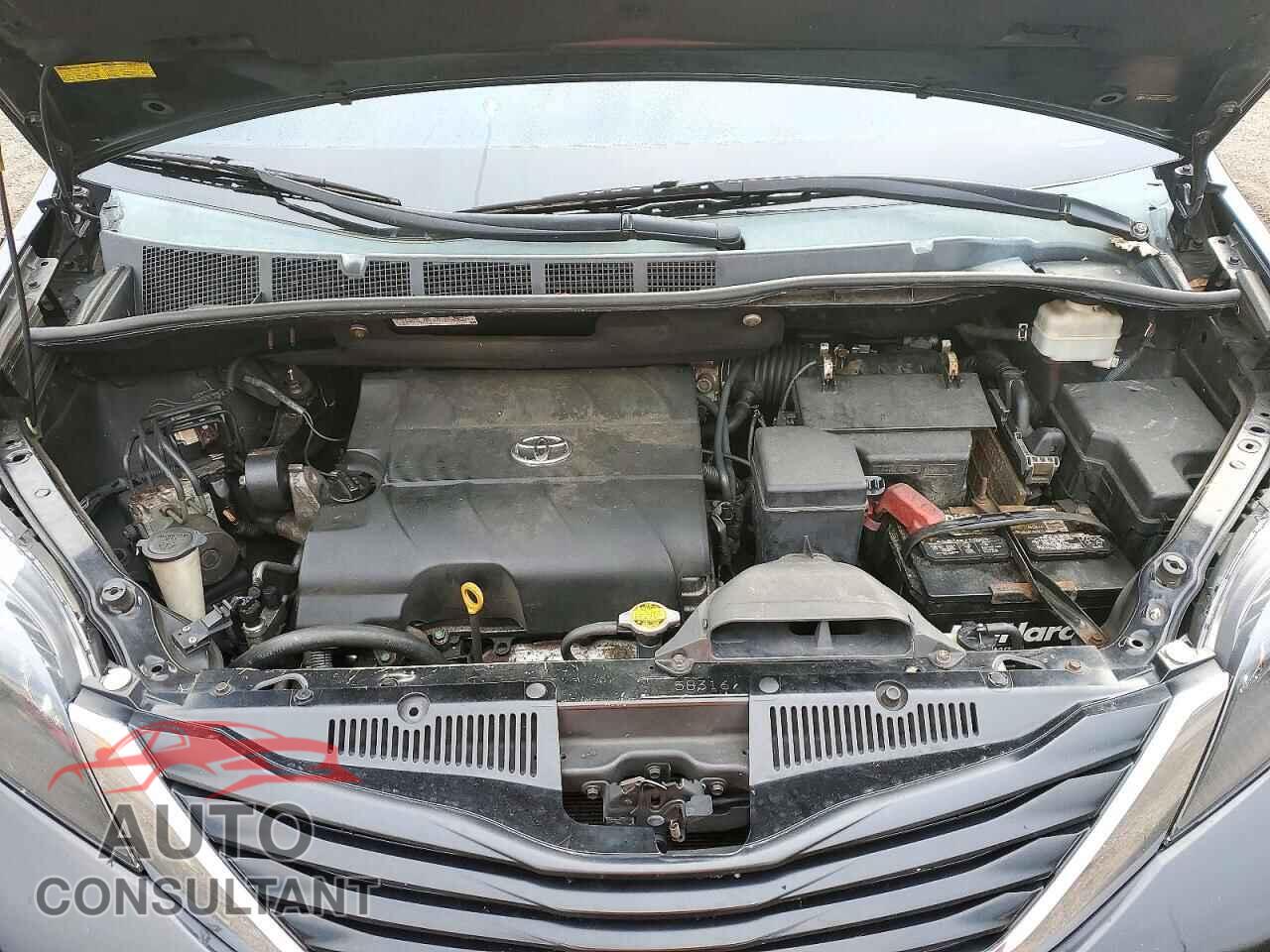 TOYOTA SIENNA 2012 - 5TDKK3DC0CS268024